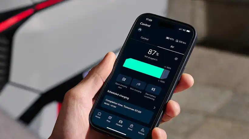 Schnelle Ladetechnologie Schnell laden, weiterkommen. Dank innovativer Ladetechnologie ist die Batterie in nur 30 Minuten von 10 % auf 80 %⁸ geladen. Praktisch für lange Strecken und volle Tage. So bleibst du immer flexibel und bist schnell wieder unterwegs.